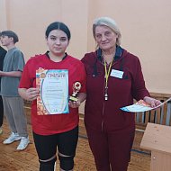 В Ершове прошел турнир по волейболу среди девушек, посвященный Году защитника Отечества