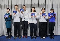 В Ершове прошла торжественная церемония награждения победителей военно-патриотической игры «Зарница 2.0»