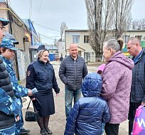 В Ершове общественники и отряд «Юный друг полиции» помогают полицейским в профилактике незаконного оборота наркотиков
