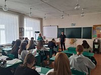 Сотрудники ершовской полиции продолжают проводить профилактические мероприятия для школьников