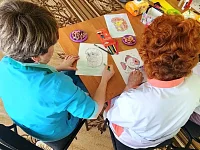 В Ершовском реабилитационном центре прошел мастер-класс с применением нетрадиционных техник аппликации