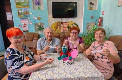 Ершовские «читалочки» играли в «Крокодила» и пекли пироги с малиной