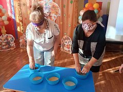 В детском саду «Василек» г.Ершова прошел замечательный праздник «А, ну-ка, бабушки!»