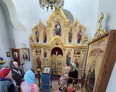 Ершовские пенсионеры посетили Храм «Спорительница хлебов»