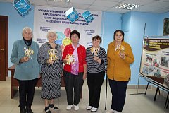 Глава Ершовского района Светлана Зубрицкая поздравила земляков с Днем пожилых людей