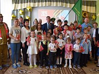 В Ершовском реабилитационном центре  прошел праздничный концерт «Да здравствует Великая Победа и радостный май!»