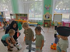 Для ершовских дошколят провели профилактическую беседу «Безопасность на дороге»