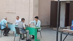 Ершовские шахматисты-любители проводят досуг за черно-белой доской