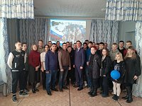 Ершовские лицеисты встретились с участниками волонтерского движения "Броня в тылу"