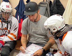 Турнир по адаптивному хоккею «Хоккей для всех» объединил 13 детских команд