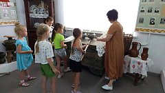 Юные ершовские краеведы узнали "секреты бабушкиного сундука"