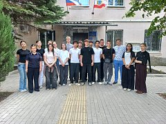 По инициативе Общественного совета при ОМВД России по Ершовскому району для школьников провели увлекательную экскурсию