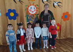 Ершовские воспитатели и дошкольные работники отмечают профессиональный праздник