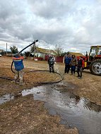 В муниципальном образовании Ершовского района активно идет работа по ремонту водоразводящих путей