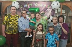 Жительница ершовского села Антонина Васильевна Шенина отмечает юбилей