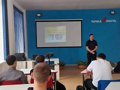 Сотрудник полиции провел профилактическую беседу с ершовскими школьниками