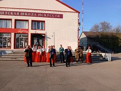 В Ершове концертами вспоминают Великую Победу