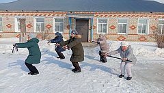 Участники клуба «Здоровый образ жизни» Ершовского района научились снимать напряжение и стресс