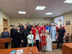 Ершовские Первые присоединились к Всероссийской акции «Российский детский Дед Мороз»