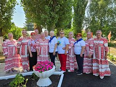 Ершовские «серебряные» волонтеры стали участниками «ДОЛГОлетней встречи» в Красном Куте