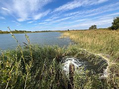 По поручению губернатора в Ершовском районе ведется работа по закачке водоемов