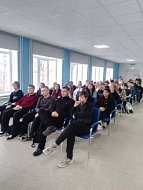 Ершовские полицейские и общественники провели профориентационное мероприятие «Связь поколений» для старшеклассников