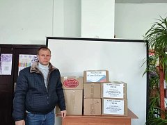 Жители Марьевского сельского поселения Ершовского района подарили тепло солдатам к празднику