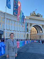 Руководитель ершовской школы искусств вдохновился новыми идеями на международном форуме в Санкт-Петербурге