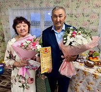 В Год семьи в Саратовской области чествуют долгожителей семейной жизни