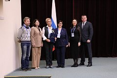 Вклад саратовских волонтеров отметили в областной Думе