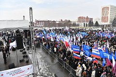 10 тысяч саратовцев пришли поддержать российских солдат