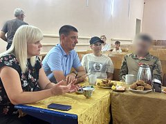 Встреча с участником специальной военной операции состоялась в ершовском селе