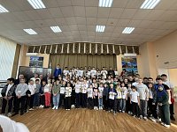 В Ершове шахматный турнир объединил одиннадцать сильнейших команд региона