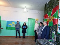 В ершовском селе увековечили имя учителя истории Ермакова Ивана Александровича