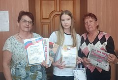 Победителям конкурса «Герои моей семьи» вручили грамоты и памятные подарки от «Степного края»