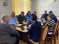 Продолжаются приемы главы Ершовского района Константина Мызникова участников СВО и членов их семей