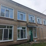 В школе поселка Учебный Ершовского района обновили оконные блоки
