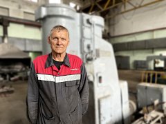 Сервисное локомотивное депо «Ершовское»: кузнец - профессия штучная