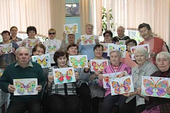 В творческой мастерской «Доброцентр» ершовцев учили бороться со стрессом