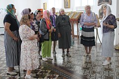 Социальные туристы из Ершова посетили православный храм в соседнем районе