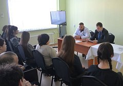 Главные врачи районных больниц рассказывают школьникам о возможностях целевого обучения