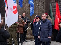 В парке Победы на Соколовой горе увековечили память ершовцев, погибших в спецоперации