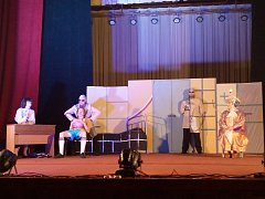Вольский драмтеатр показал спектакль для ершовских юных зрителей