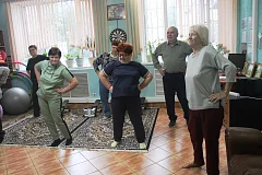 «Серебряным» активистам из Ершова погода не помеха для поддержания здорового образа жизни