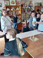 Школьники из Миусса увидели своими глазами много всего интересного в ершовском музее