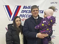 Глава Ершовского района Константин Мызников отдал свой голос на выборах Президента