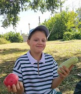 Ершовцы двух поколений объединились на утренней зарядке и эко-пикнике