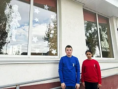 Ершовские Первые принимают участие в патриотической акции «Окна Победы»